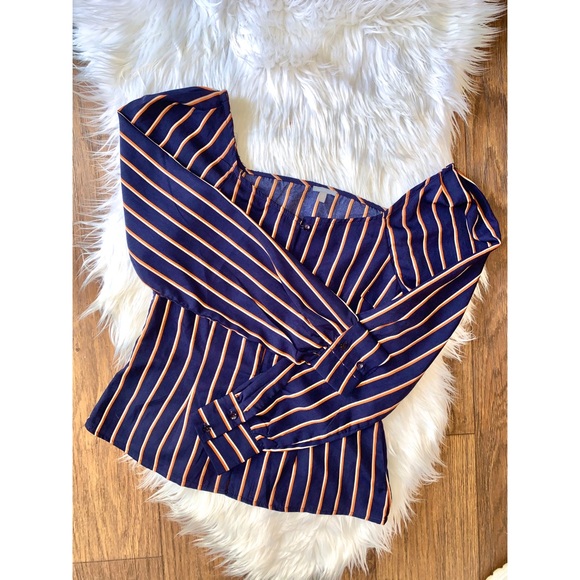Charlotte Russe Tops - CHARLOTTE RUSSE striped button up blouse